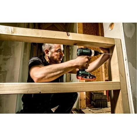 Metabo Conducteur Perceuses-visseuses Sans-fil 18V BS 18 LT BL SET / 3x Batterie 4,0 Ah En MetaLoc 4 Metabo Conducteur Perceuses-visseuses Sans-fil 18V BS 18 LT BL SET / 3x Batterie 4,0 Ah En MetaLoc – Image 2